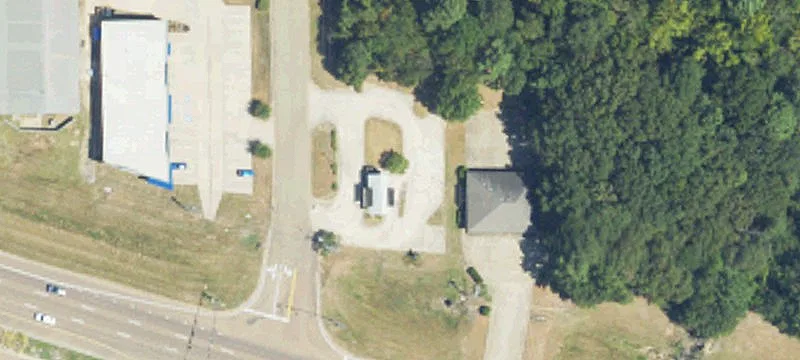 2288 Lakeland Dr