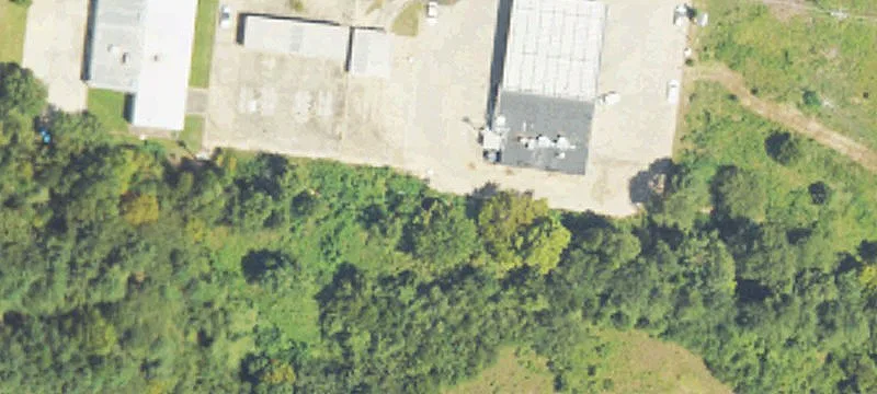 335 Elton Rd