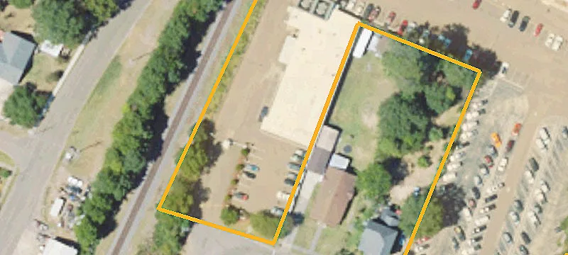 401 Lee Ave