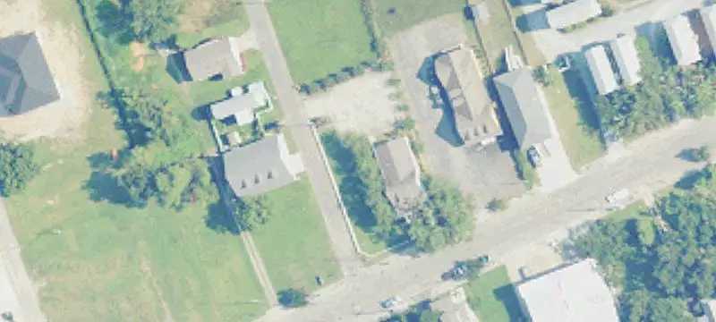 203 2nd St