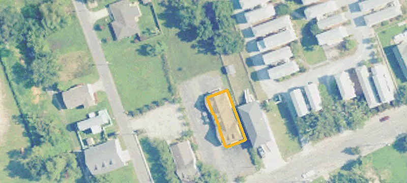 209 2nd St