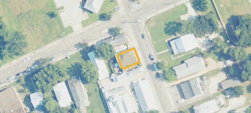 139 Davis Ave