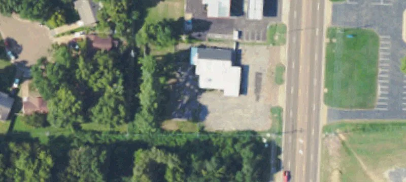8247 Hwy 51st N