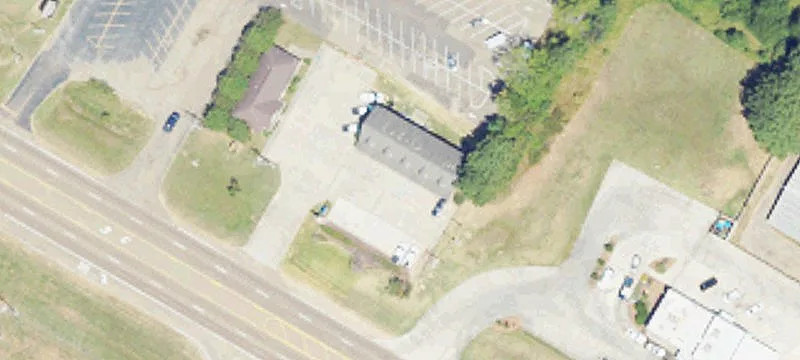 961 Frontage Rd