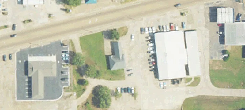712 Peace St