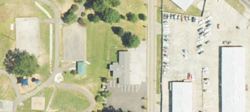 1207 Neal St