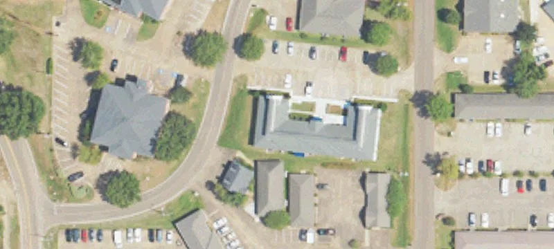 643 Lakeland E Dr