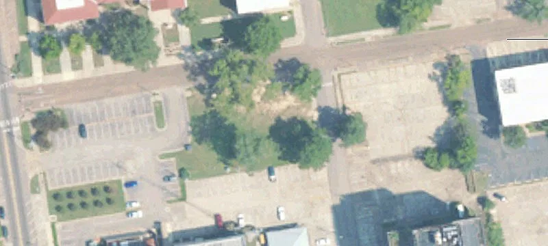 223 6th N St