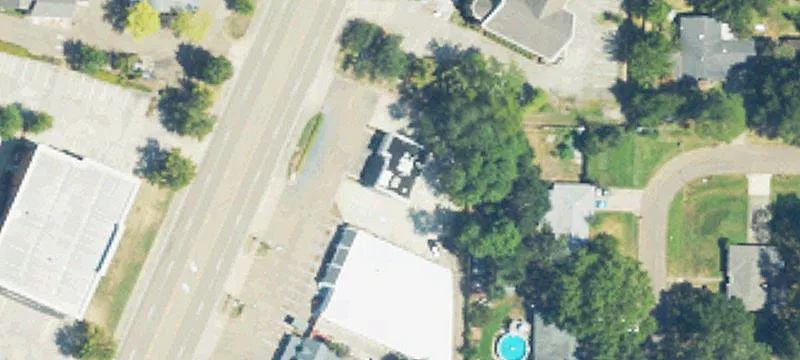 956 Hwy 51