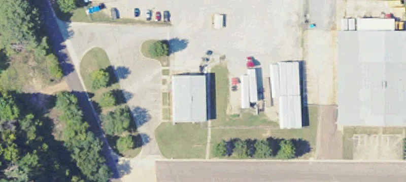 920 Old Hwy 51st N