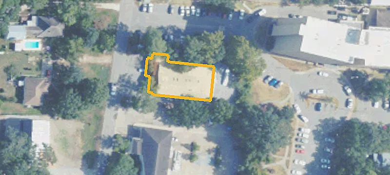 624 Jackson Ave