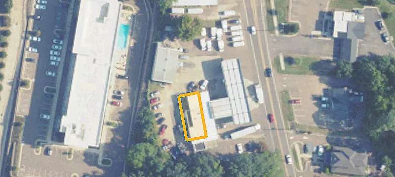 2100 Lamar Blvd