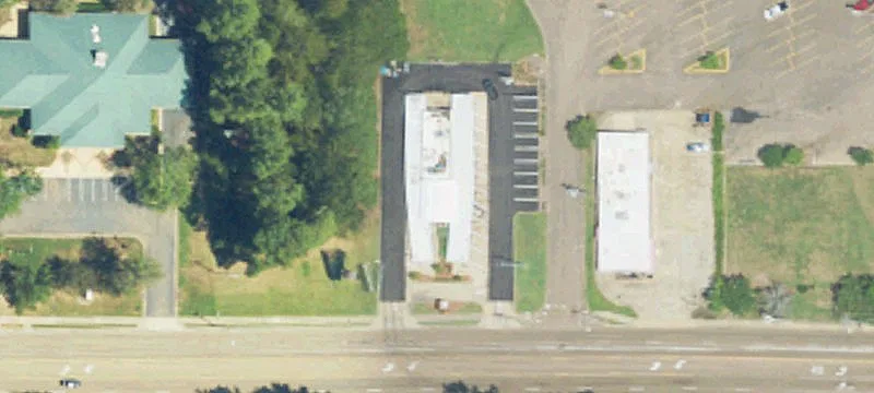 1900 County Line Rd