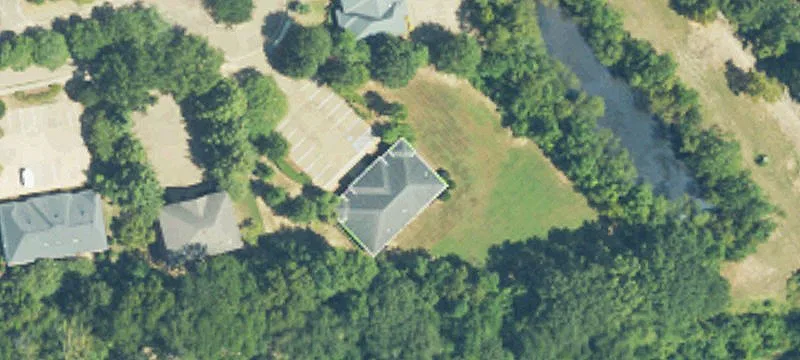 120 Vlg Blvd