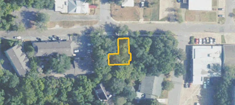649 Jackson Ave