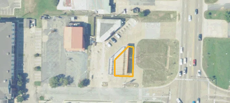 6055 Hwy 305th N