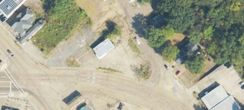 880 Amite St