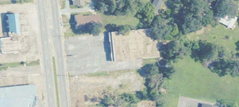 4712 Main St