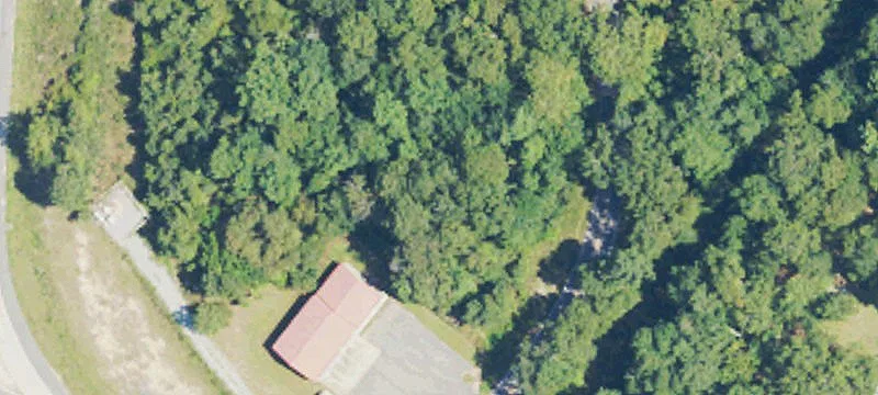 15 Beaver Lk Rd