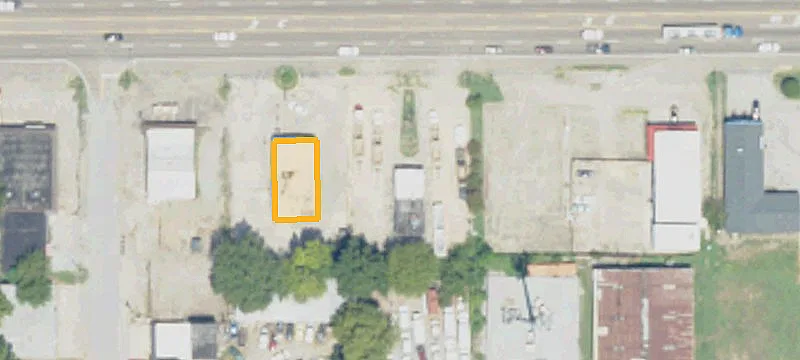 1647 Hwy 82nd E