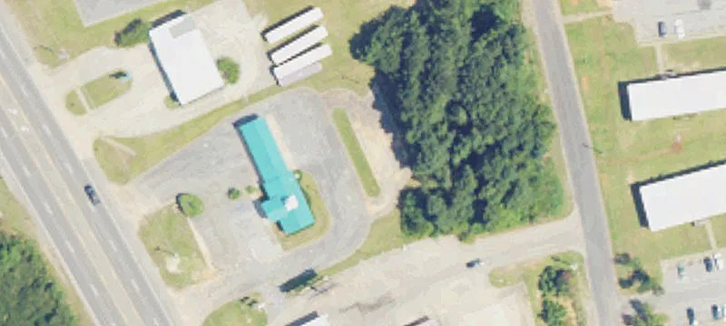 1930 Hwy 19th N