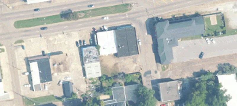 1222 Main St