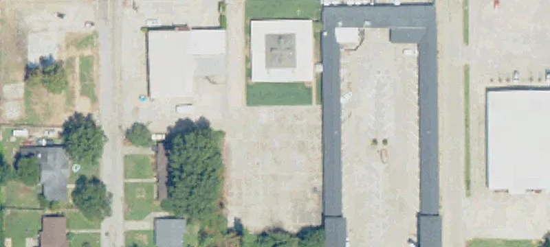 2037 Hwy 82nd E