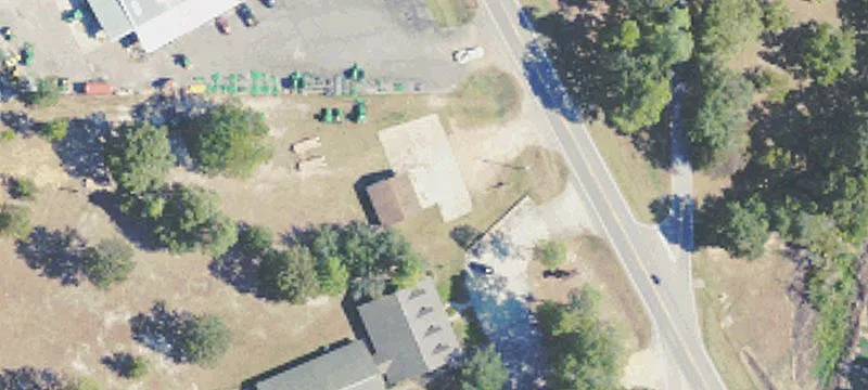 1732 Main St