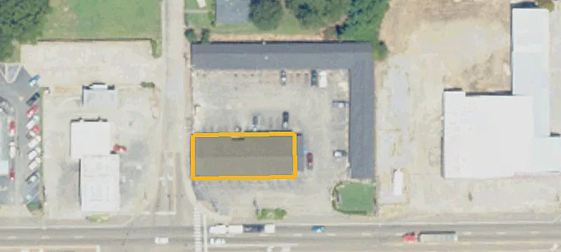 1808 Hwy 82nd E