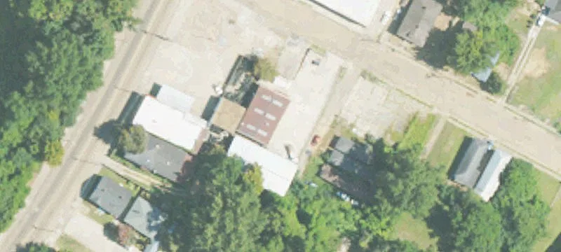 802 Bowman St