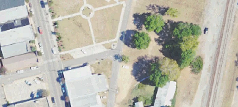 201 Magnolia St