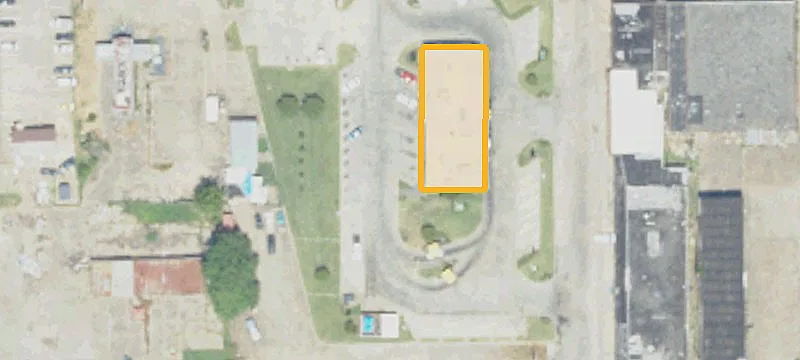 1415 Hwy 82nd E