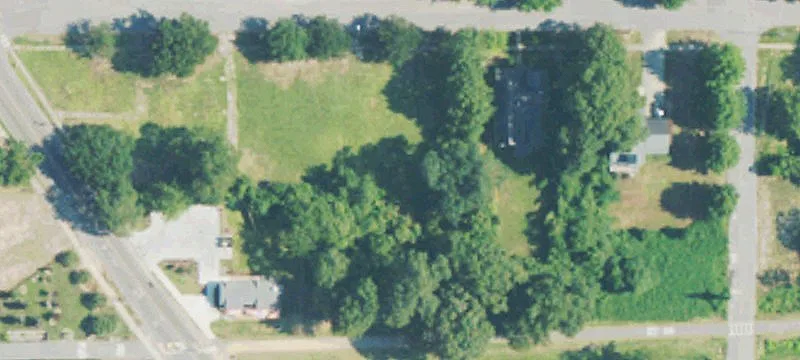 121 5th St