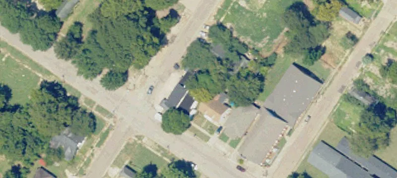 502 Nelson St