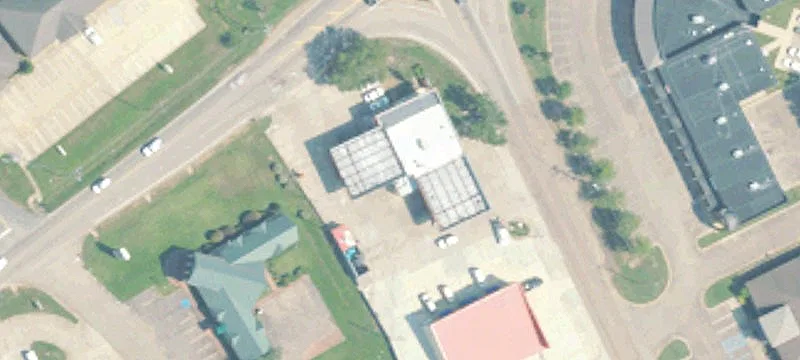2246 Military Rd