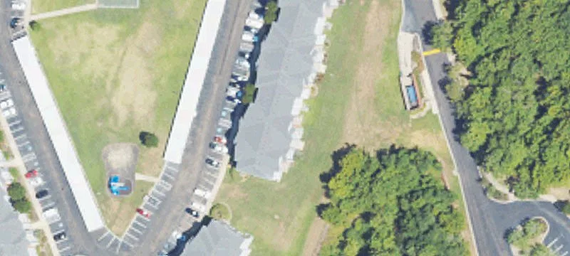 1000 Cmns Cir