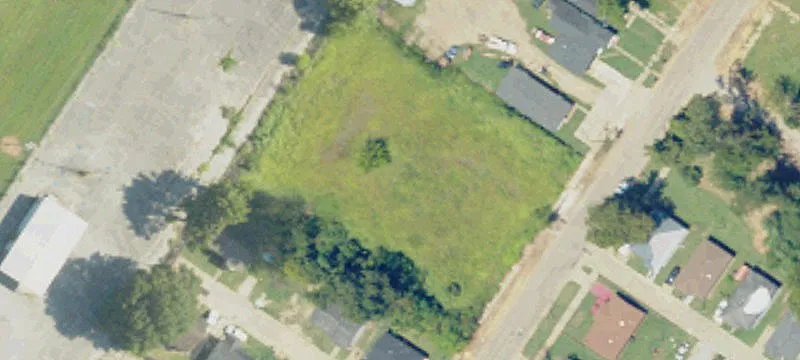 320 Poplar St