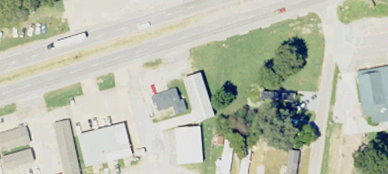 811 Hwy 82nd E