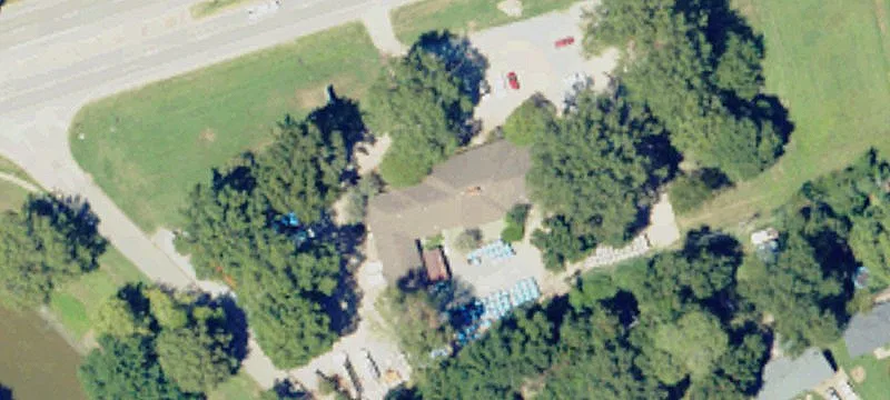 601 Hwy 82nd E