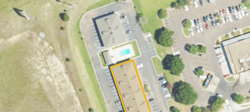 3975 Frontage Rd