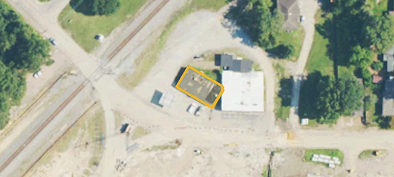 100 Hall Ave