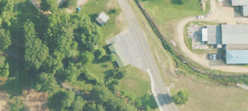 19 Ctr Ave