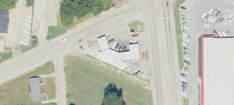598 Hwy 1st N
