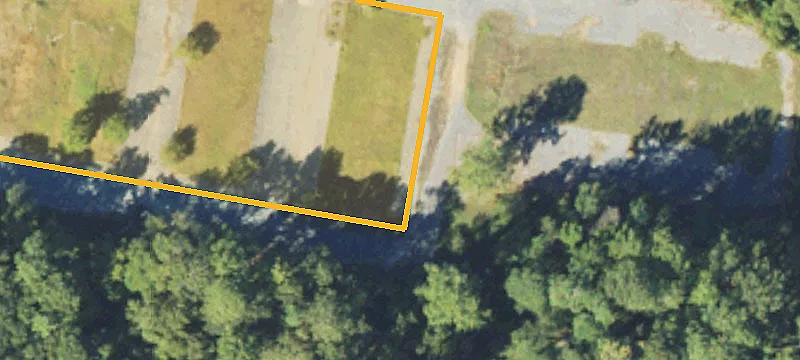 1401 Roebuck Dr