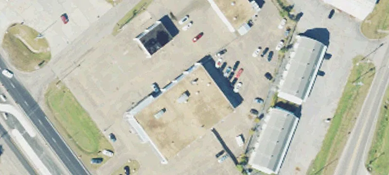 2000 Hwy 39th N