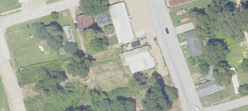 301 Ee S Ave