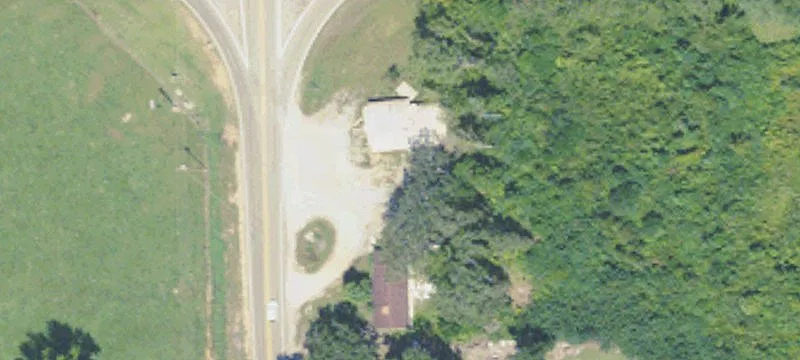 1716 Hwy 370