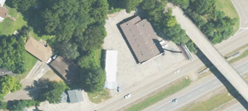 1901 Frontage Rd