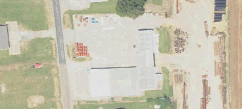 1102 Ee N Ave