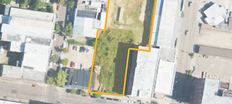 711 Clay St